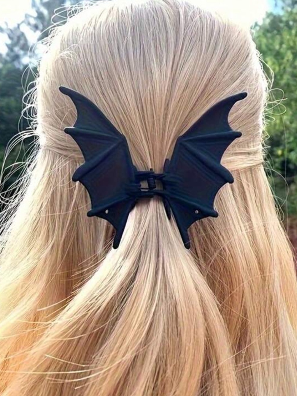 1pc Gothic Punk Bat Wing Hair Clip - Elegant Gothic Bat Wing Design,